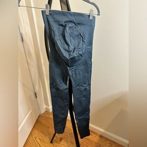 BLANQI Women's Leggings in Dark Blue